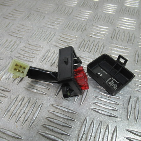 Boite à fusibles HONDA NX125 – 1995 –