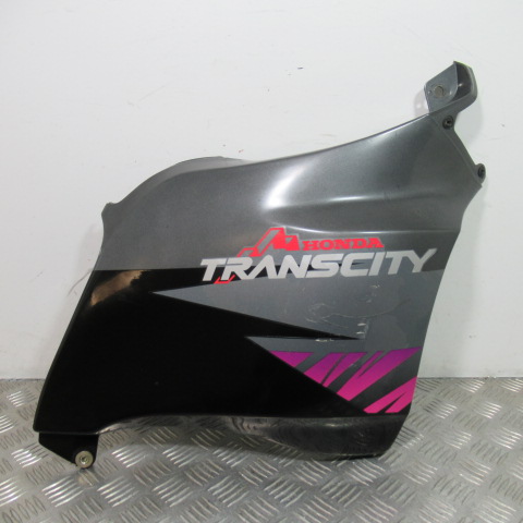 Panneau avant droit HONDA NX125 – 1995 –