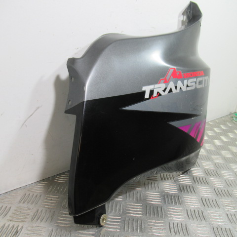 Panneau avant droit HONDA NX125 – 1995 –