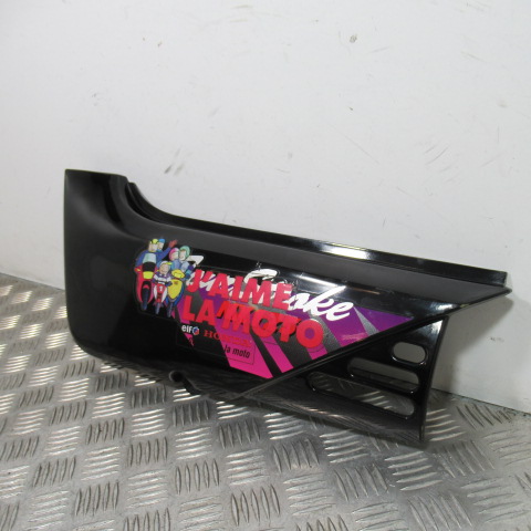 Aile arrière gauche HONDA NX125 – 1995 –