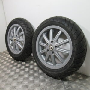 Roues avant PIAGGIO MP3 250 LT 4T -2009-