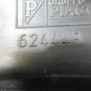 Aile inferieur droit PIAGGIO MP3 250 LT 4T -2009-