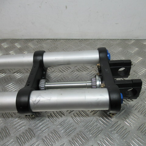 Fourche APOLLO 125 RFZ – 2025 –