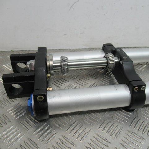 Fourche SMX 150 RFZ – 2025 –