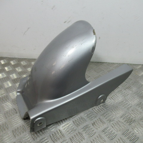 Garde boue arrière YAMAHA 600 FAZER – 2000 –