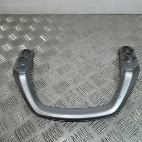 Poignée arrière YAMAHA 600 FAZER – 2000 –