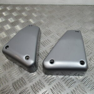 Caches lateraux couvercle YAMAHA 600 FAZER – 2000 –
