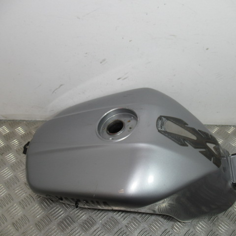 Réservoir d’essence YAMAHA 600 FAZER – 2000 –