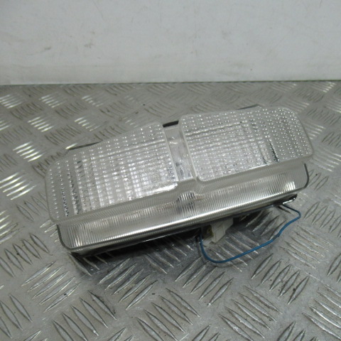 Feu arrière YAMAHA 600 FAZER – 2000 –