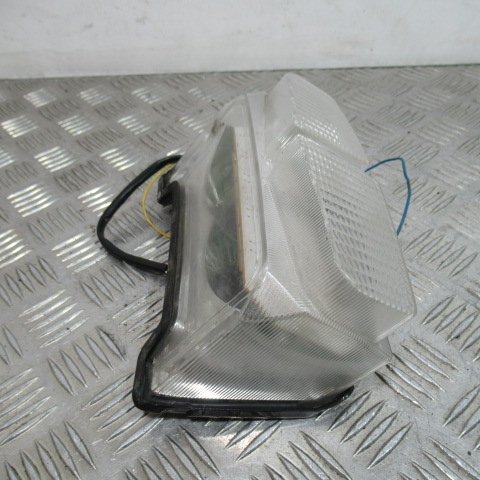 Feu arrière YAMAHA 600 FAZER – 2000 –