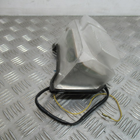 Feu arrière YAMAHA 600 FAZER – 2000 –