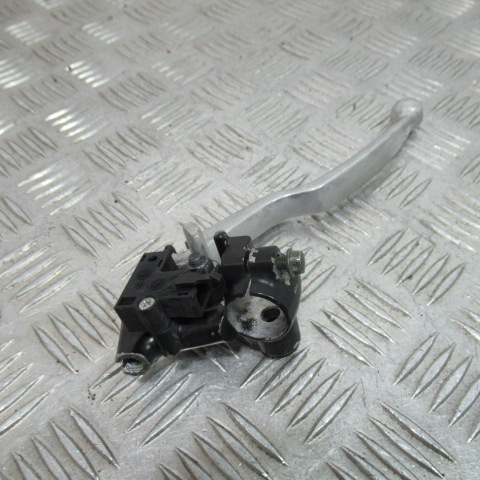 Support levier embrayage YAMAHA 600 FAZER – 2000 –