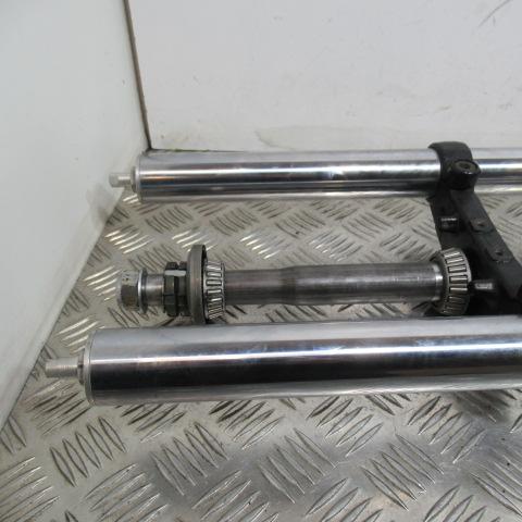 Fourche YAMAHA 600 FAZER – 2000 –