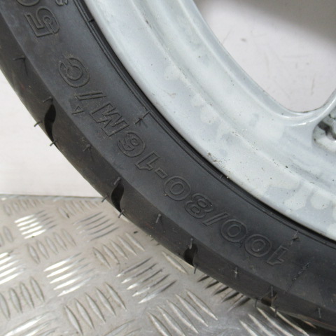 Roue avant HONDA 125 SH – 2003 –