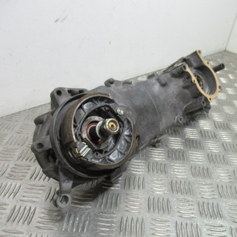 Carter moteur gauche PEUGEOT 50 TREKKER – 2000 –