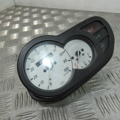 Compteur PEUGEOT 50 TREKKER – 2000 – 17845KM –