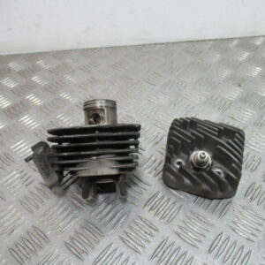 Cylindre-piston-culasse PEUGEOT 50 TREKKER – 2000 –