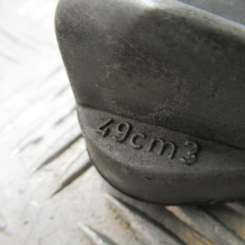 Cylindre-piston-culasse PEUGEOT 50 TREKKER – 2000 –