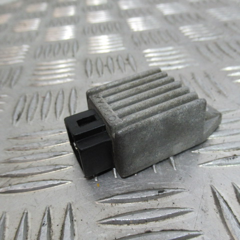 Régulateur KYMCO 50 SPACER – 2012 –