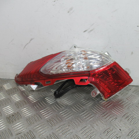 Feu arrière droit HONDA S-WING – 2014 –