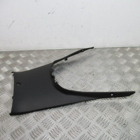 Cache centrale HONDA 125 S-WING – 2014 –