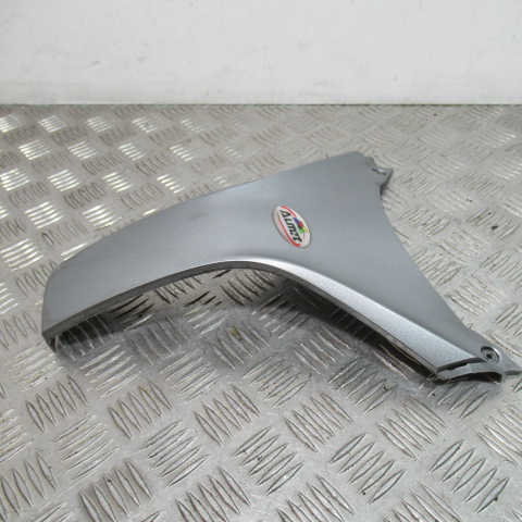 Fermeture carénage avant HONDA 125 S-WING – 2014 –