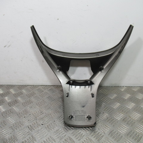 Carénage centrale arrière HONDA 125 S-WING – 2014 –