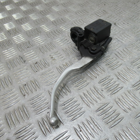 Maitre cylindre droit PEUGEOT VIVACITY 50 2T – 2002 –