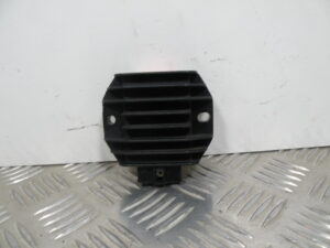 Régulateur de tension YAMAHA CYGNUS XC 125 4T -2005-