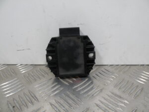 Régulateur de tension YAMAHA CYGNUS XC 125 4T -2005-