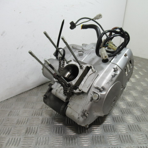 Bas moteur SUZUKI 125 GN – F401 – 1998 –