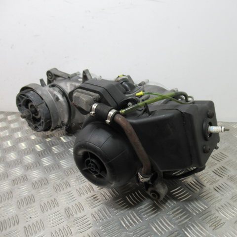 Moteur PIAGGIO 50 FLY 2T – C448M – 3476KM – 2013 –