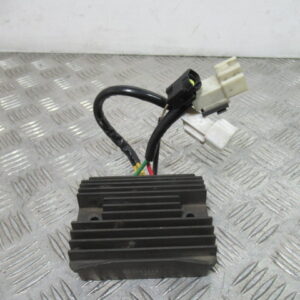 Régulateur VESPA 125 GST – 2012 –