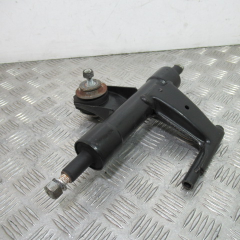 Support moteur VESPA LX125 – 2012 –