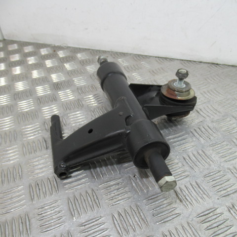 Support moteur VESPA LX125 – 2012 –