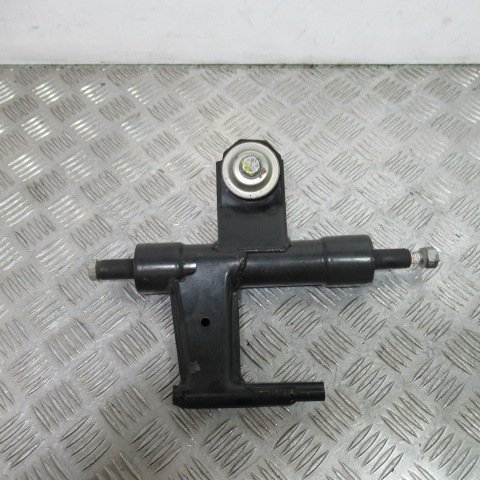 Support moteur VESPA LX125 – 2012 –