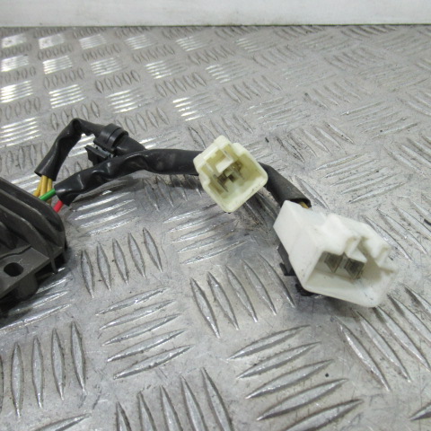 Régulateur VESPA LX125 – 2012 –