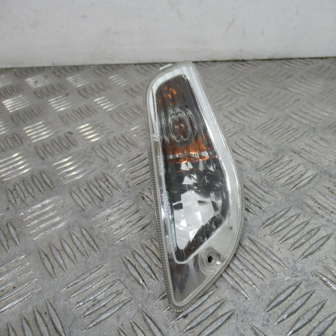 Clignotant avant gauche VESPA LX125 – 2012 –