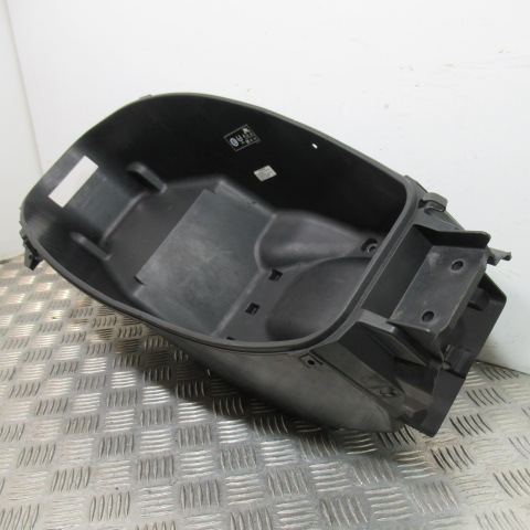 Coffre sous selle HONDA 125 PCX – 2019 –