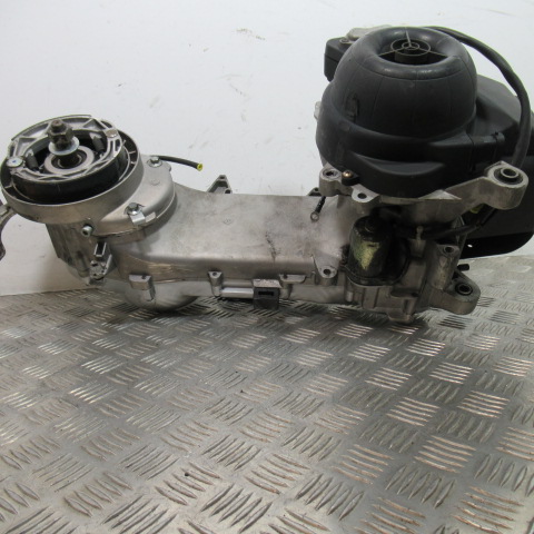 Moteur PIAGGIO FLY 50 2T 2014 C448M