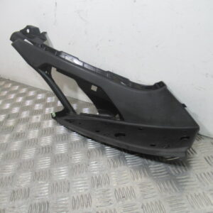 MARCHE PIED DROIT PEUGEOT GEOPOLIS 250 4T -2008-
