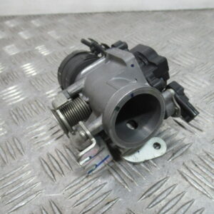 corps papillon HONDA FORZA 300 4T -2015-