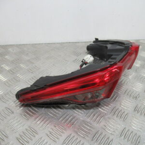 feu arrière APRILIA SXR 50 4T -2021-