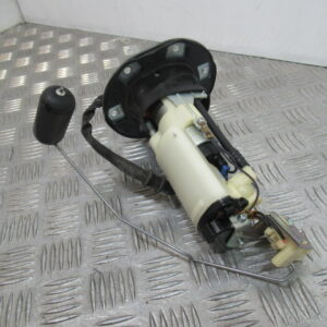 pompe à essence HONDA DEAUVILLE 700 4T -2006-