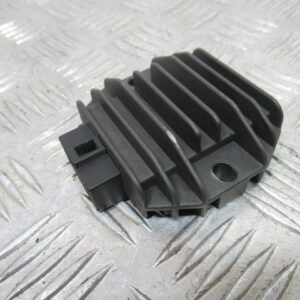 régulateur MBK DOODO 125 4T -2000-