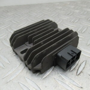 régulateur SUZUKI BURGMAN 400 4T -2004-