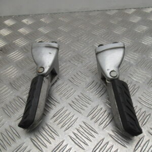 repose pieds APRILIA SCARABEO 100 4T -2007-