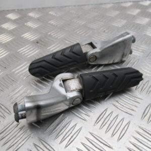 repose pieds APRILIA SCARABEO 100 4T -2007-